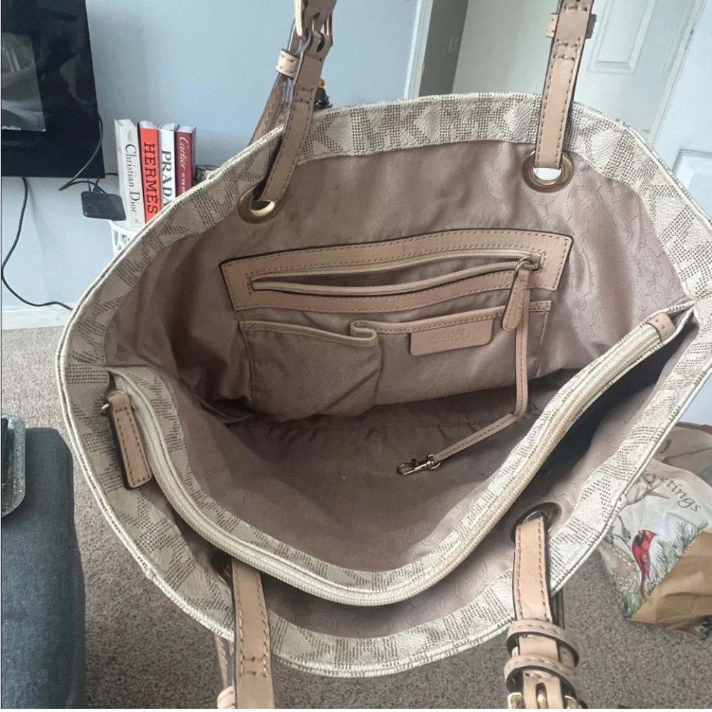 Michael Kors Beige Tote Bag
